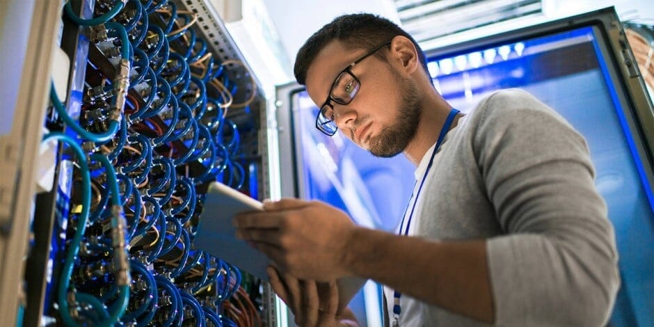 Analista de Sistemas: tecnología para las decisiones del mañana