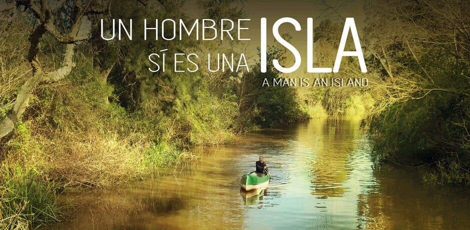 Docente y alumnos en el festival internacional Mujeres en Corto